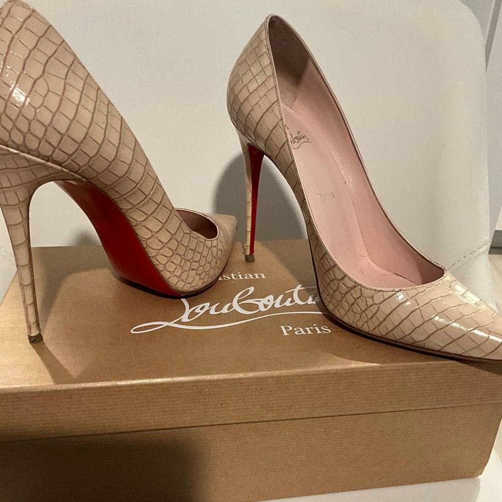 Beautiful So Kate Printed Croc 💕💜